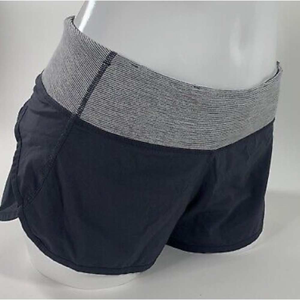 Lululemon Speed Shorts Size 4